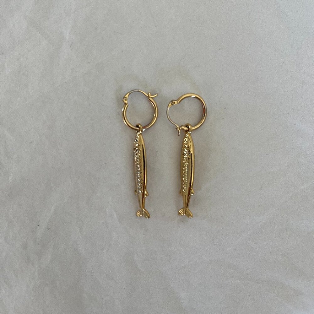 Lisa Says Gah Anchovy Earrings - Gold